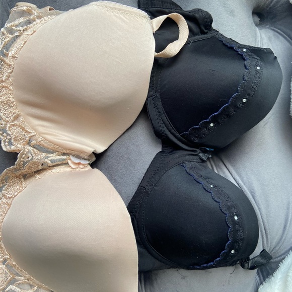 Bras set - Picture 1 of 3